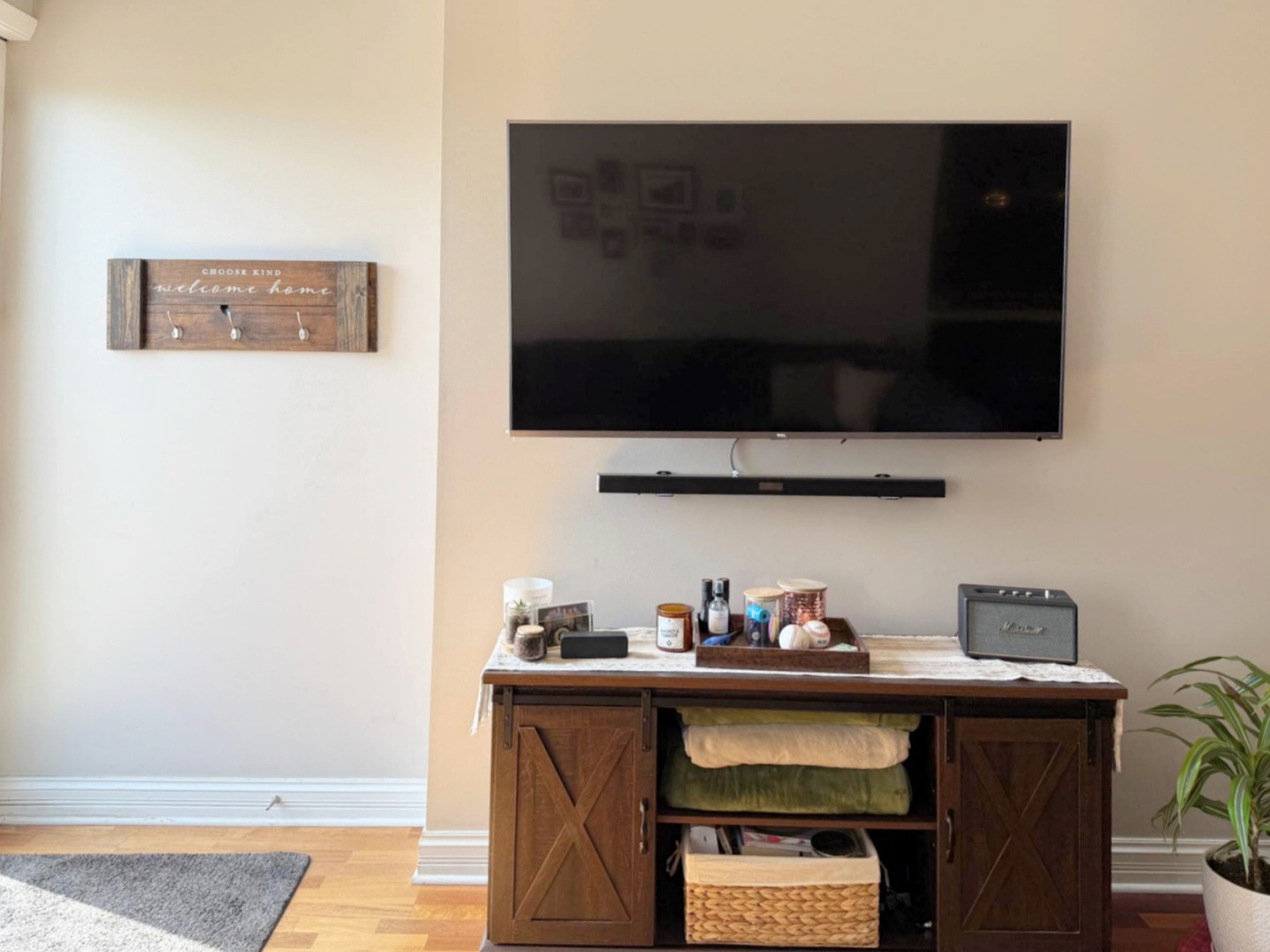 4950 N WESTERN Avenue Unit: PH2