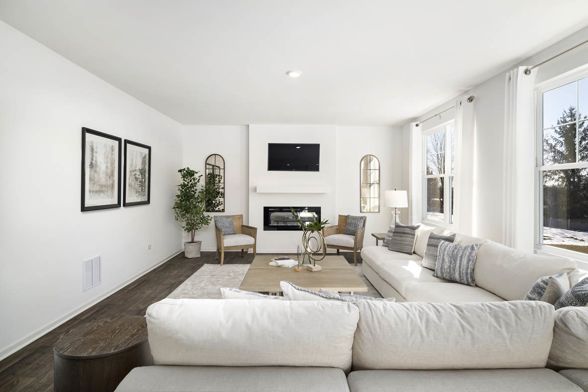 1310 Wake Robin Lane