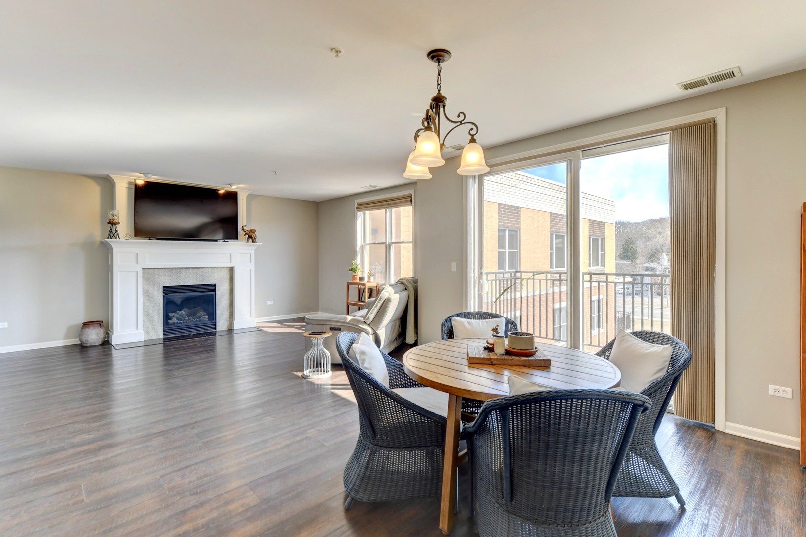 300 Village Circle Unit: 503