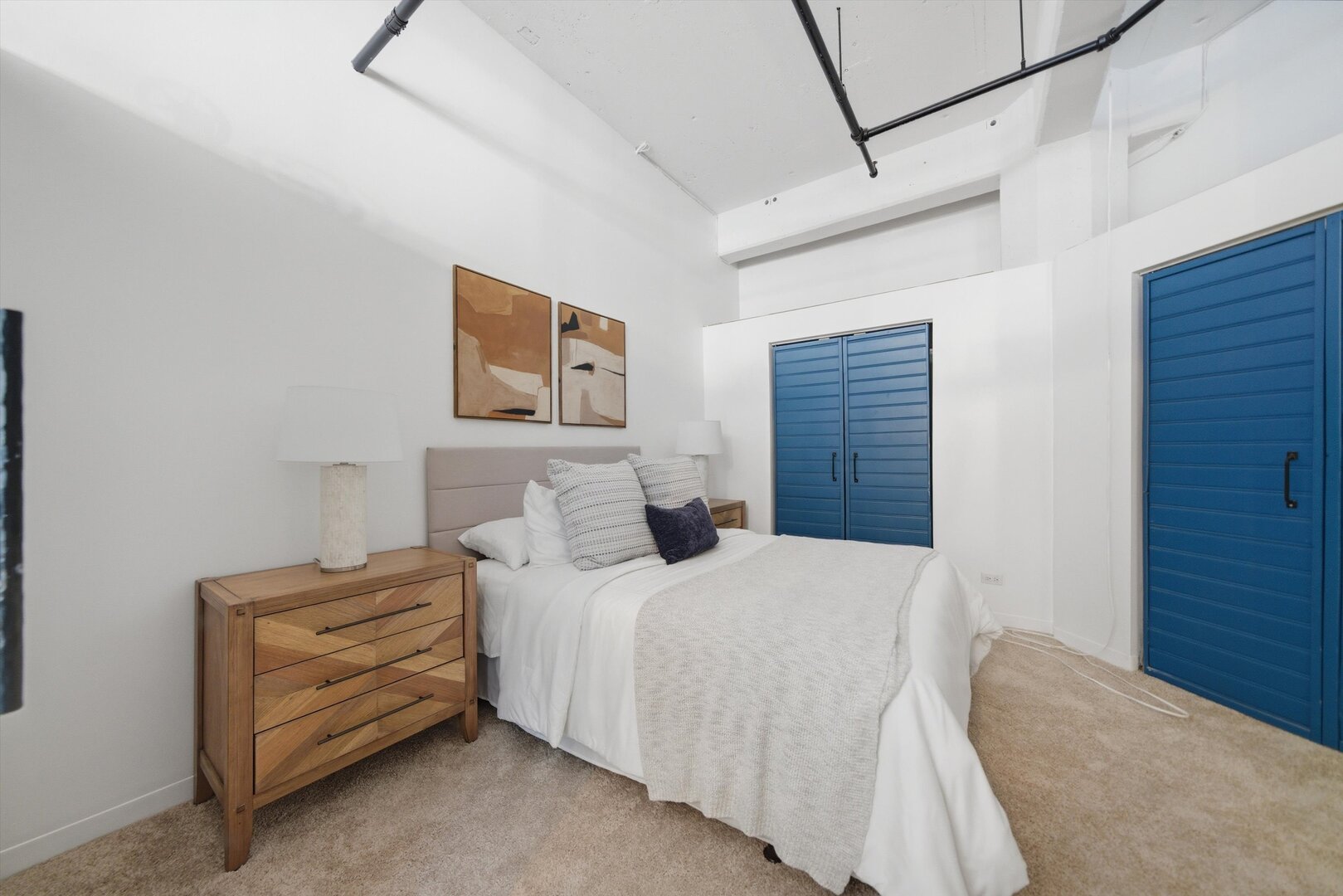 124 W Polk Street Unit: 406
