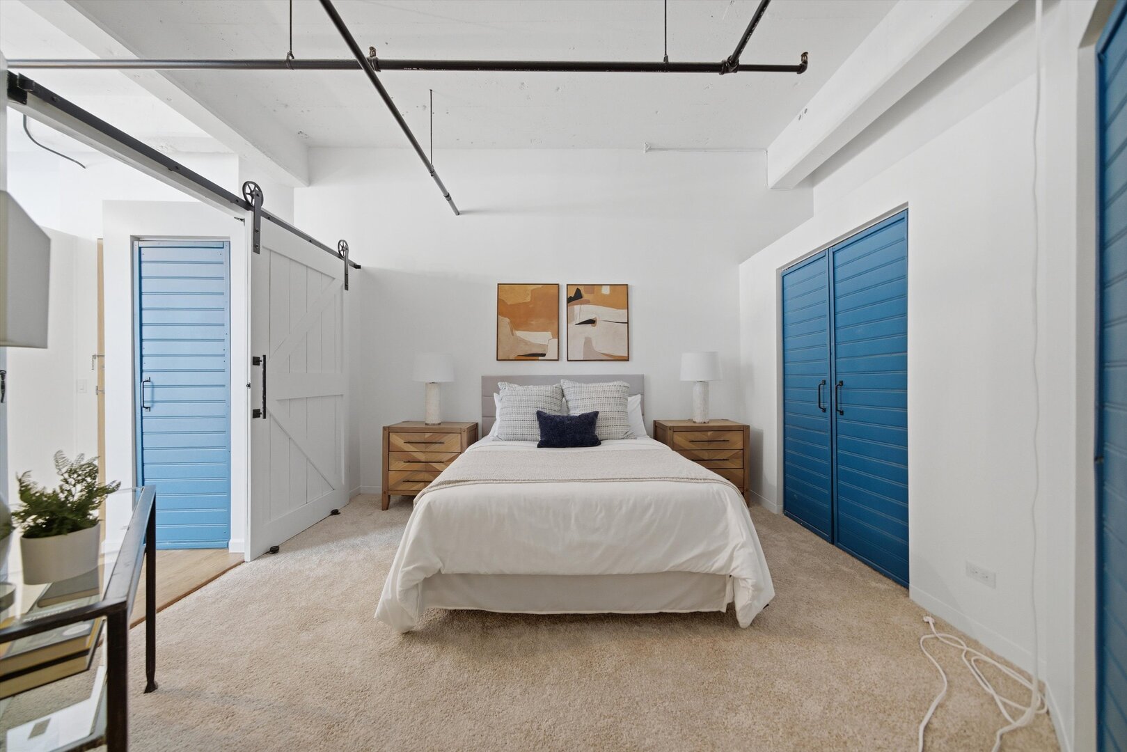 124 W Polk Street Unit: 406