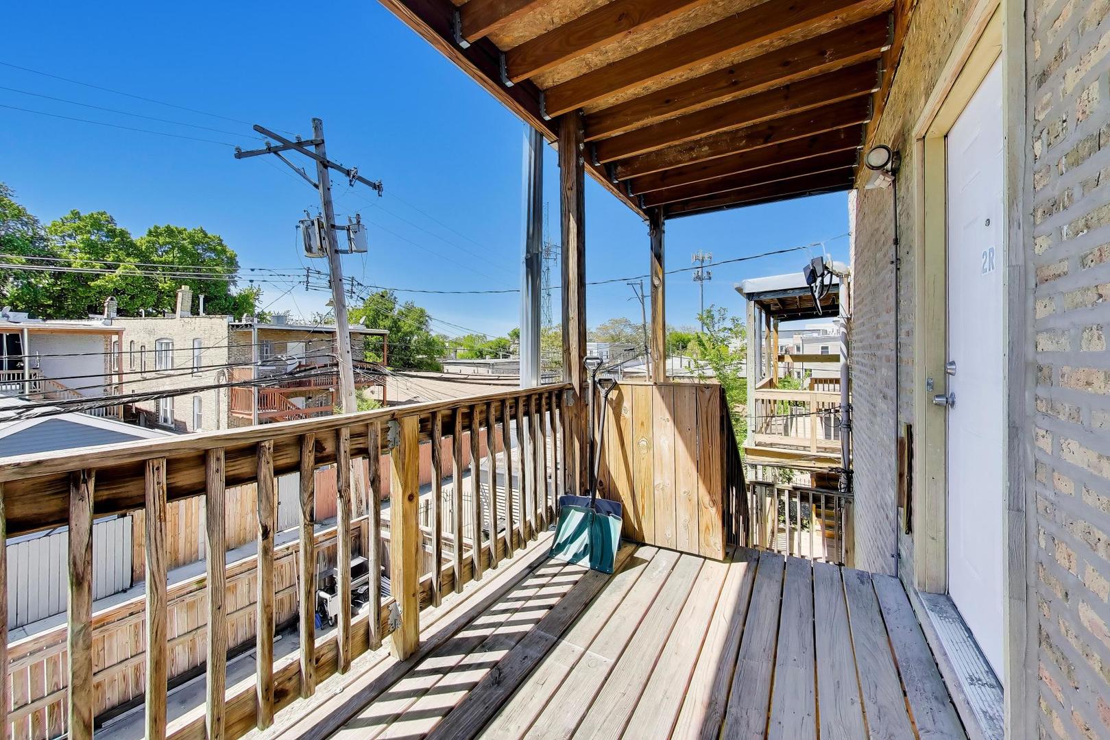 736 N Spaulding Avenue