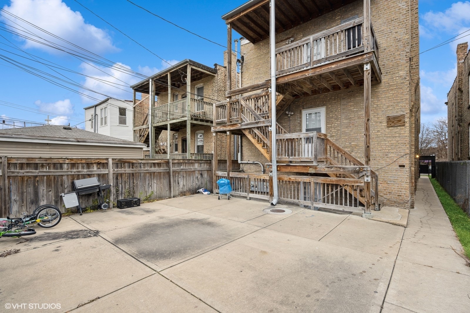 736 N Spaulding Avenue