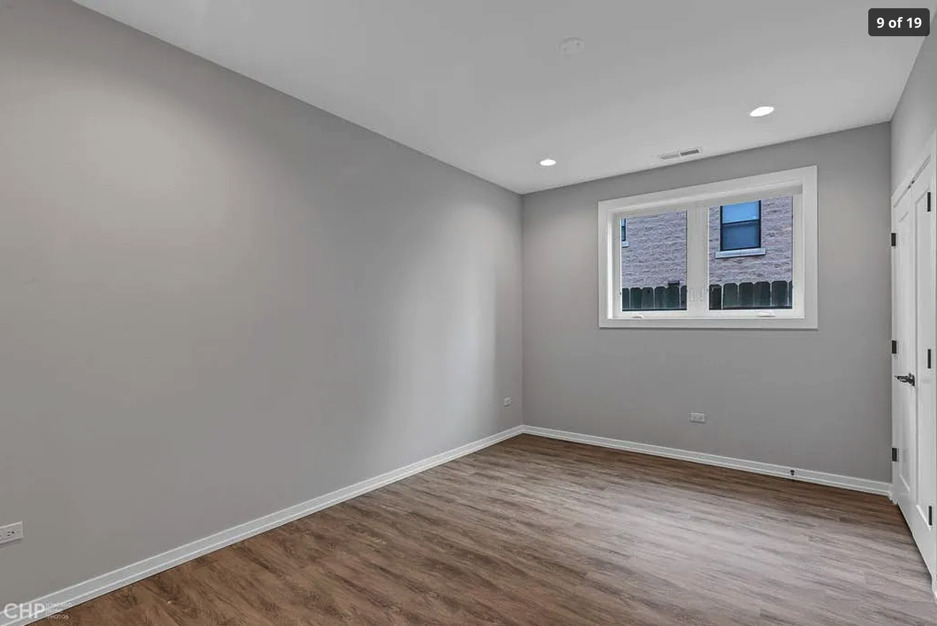 4917 S Champlain Avenue Unit: 1