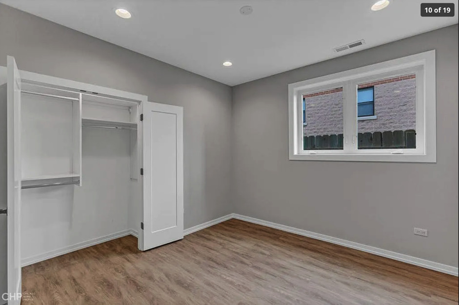 4917 S Champlain Avenue Unit: 1