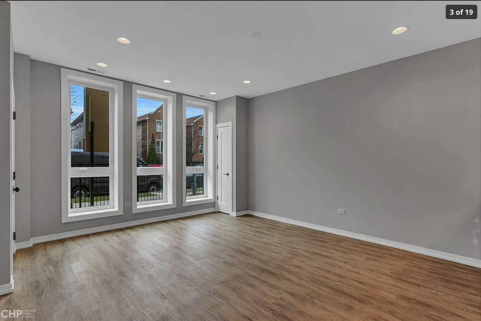 4917 S Champlain Avenue Unit: 1