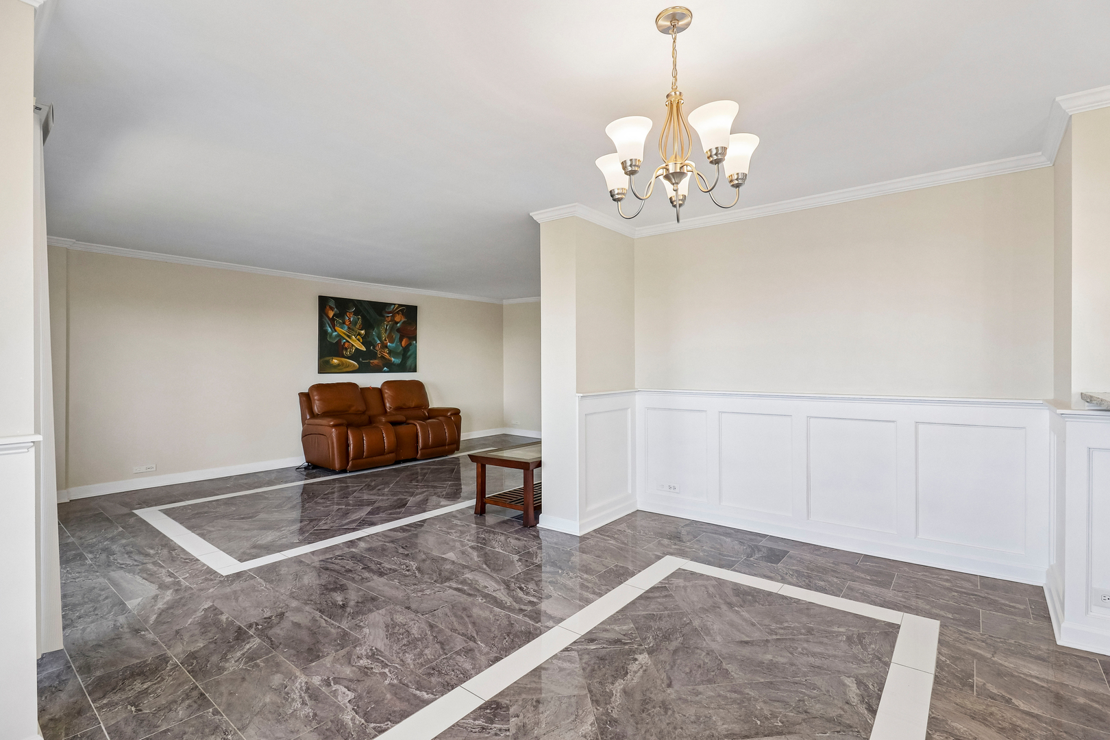 7033 N Kedzie Avenue Unit: 1704