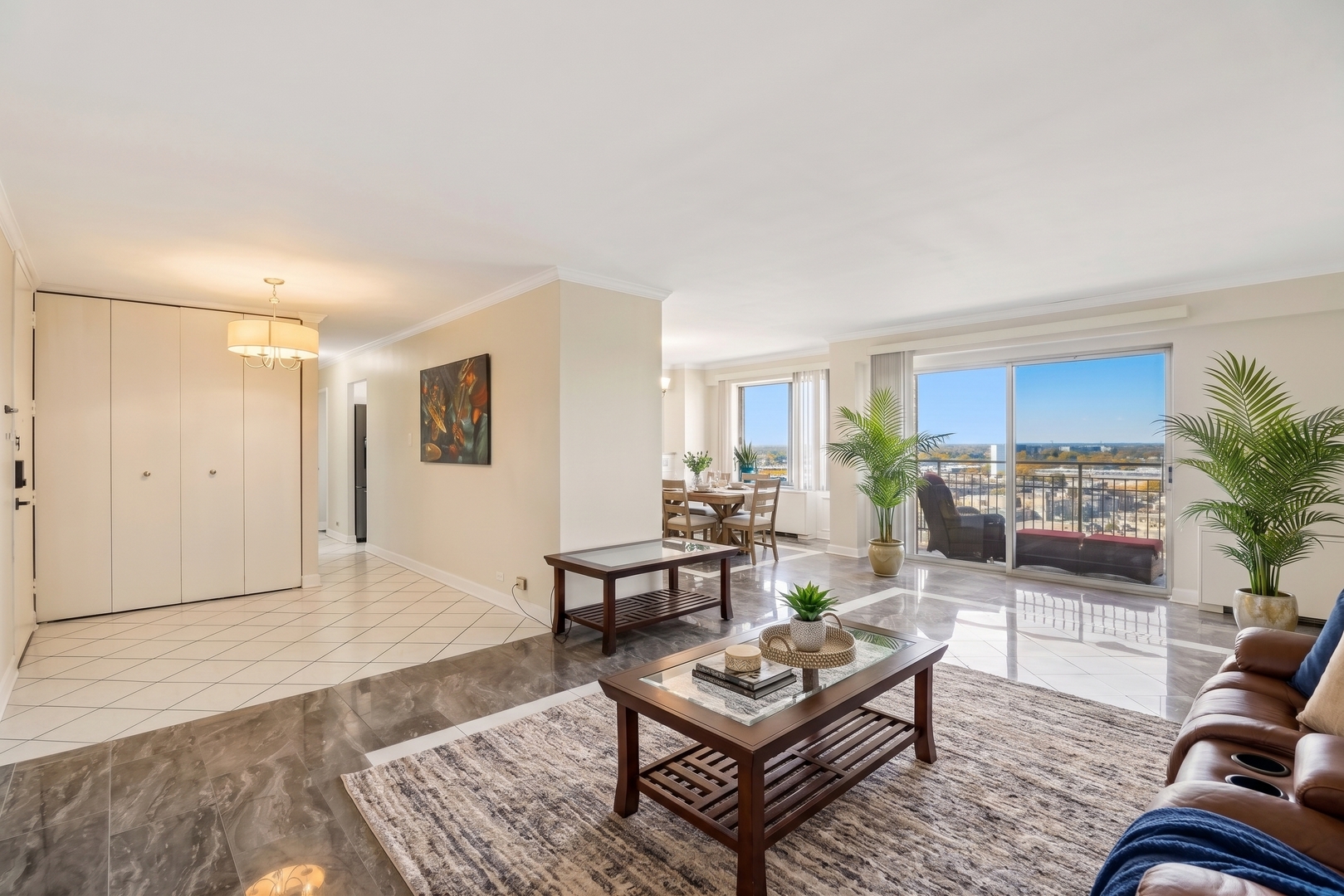7033 N Kedzie Avenue Unit: 1704