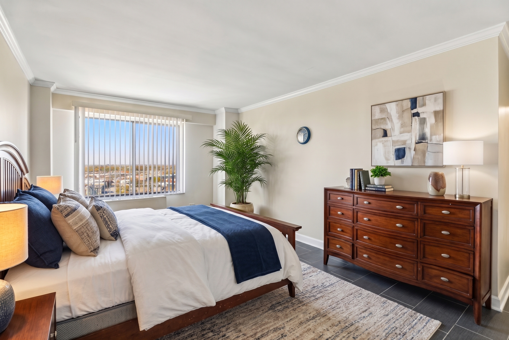 7033 N Kedzie Avenue Unit: 1704