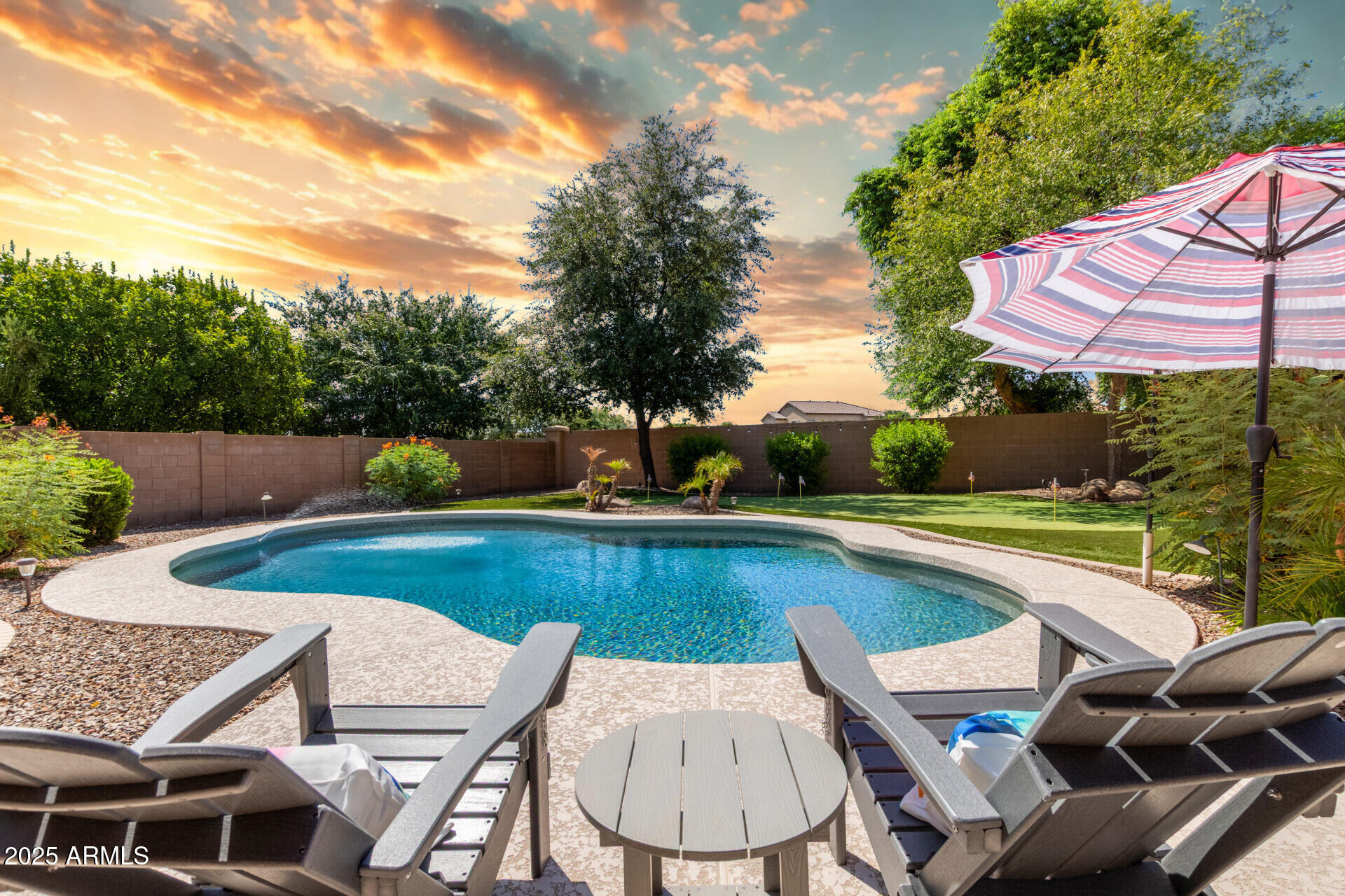 2037 E CAROB Drive