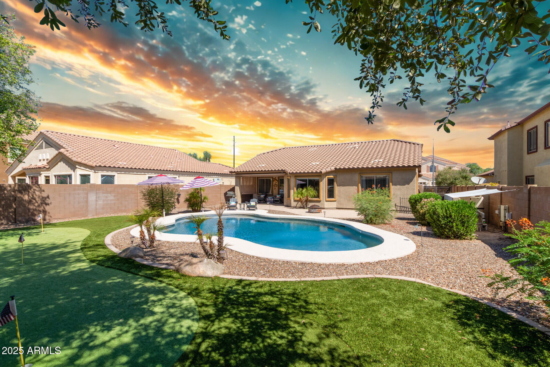 2037 E CAROB Drive