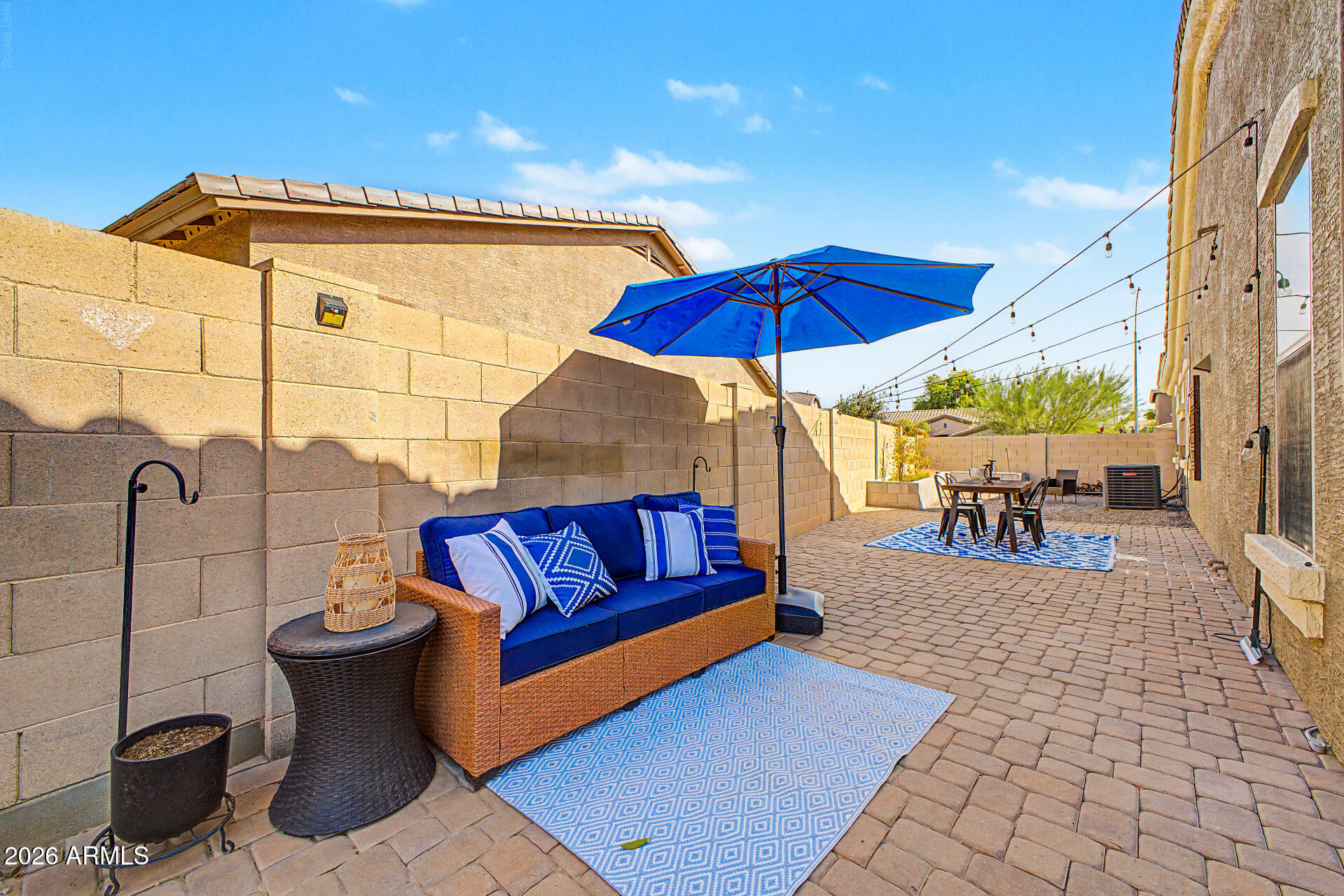 4622 E FIRESTONE Drive