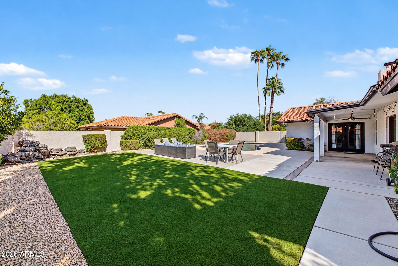 314 E MARCONI Avenue