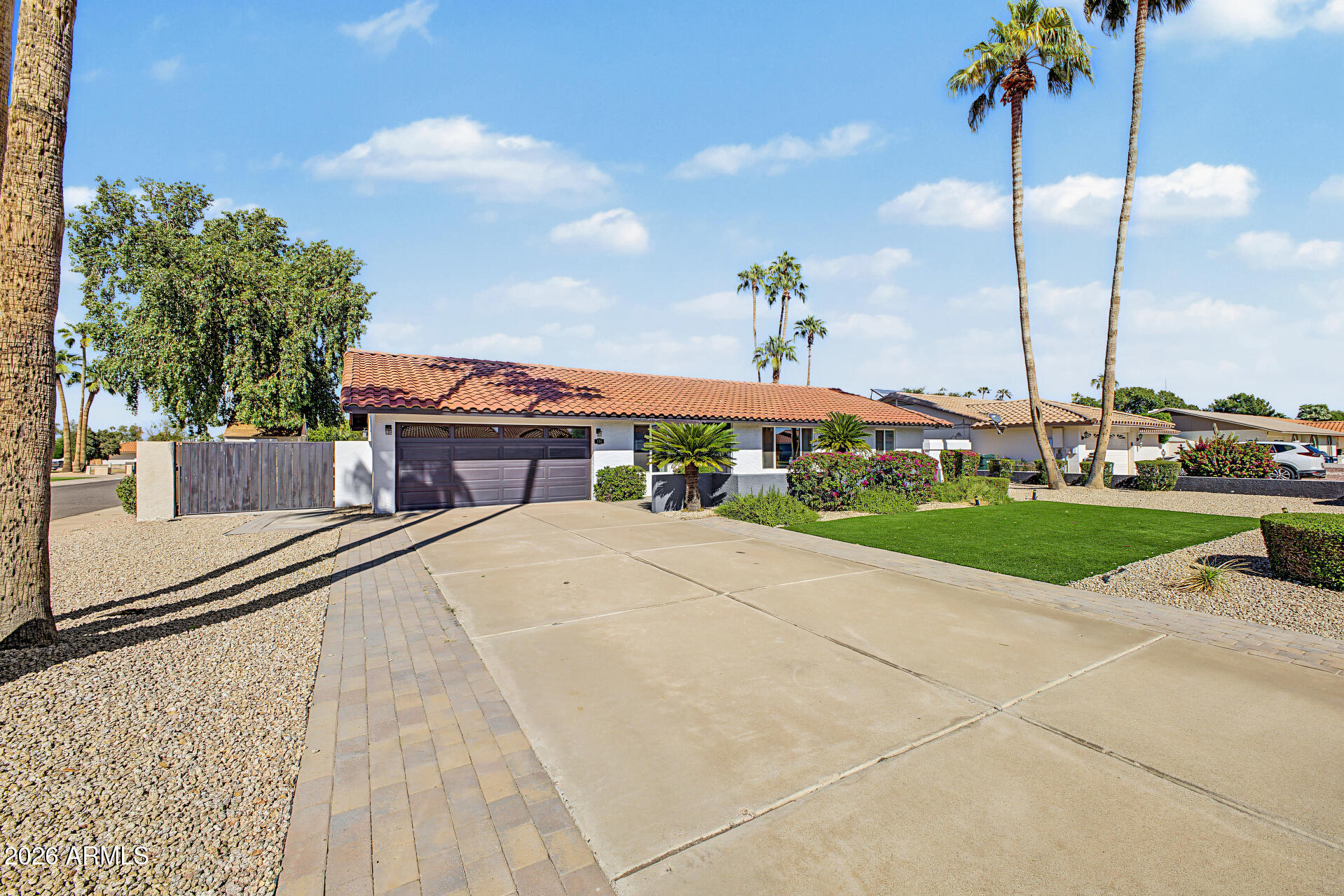 314 E MARCONI Avenue