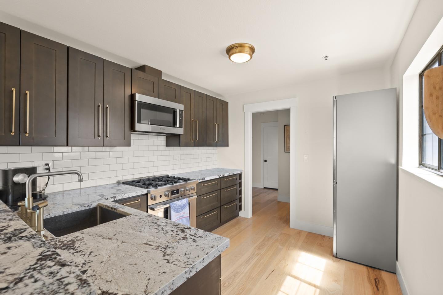 2346 Beach Boulevard