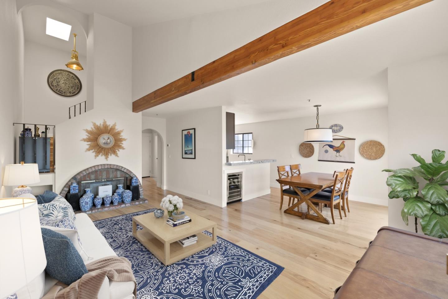 2346 Beach Boulevard