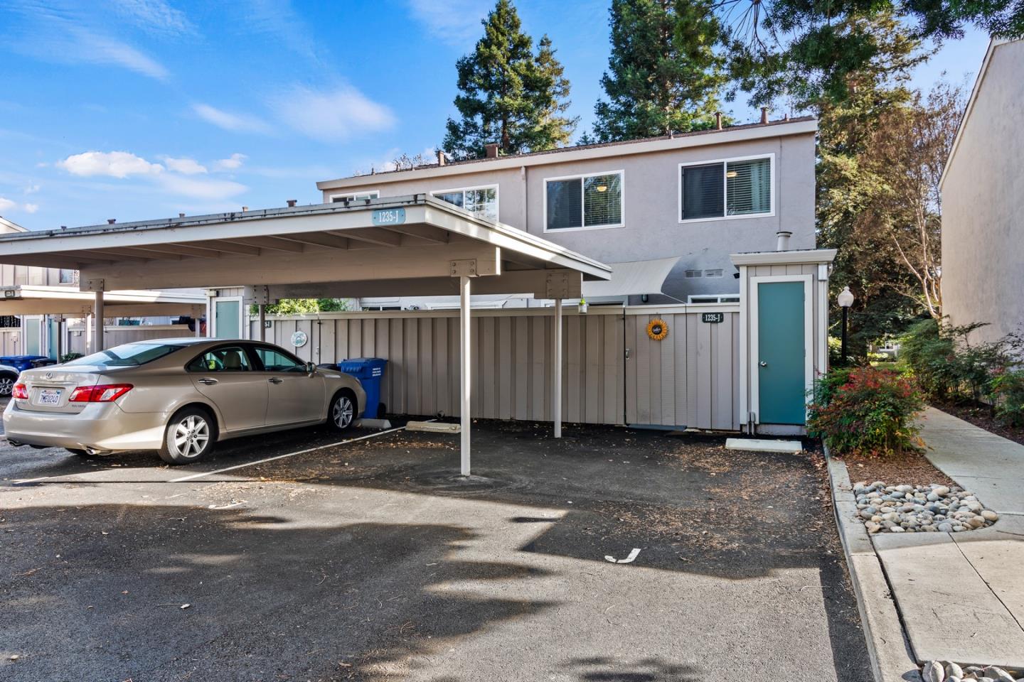 1235 Pine Creek Way J