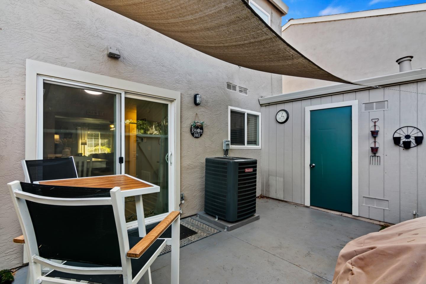 1235 Pine Creek Way J