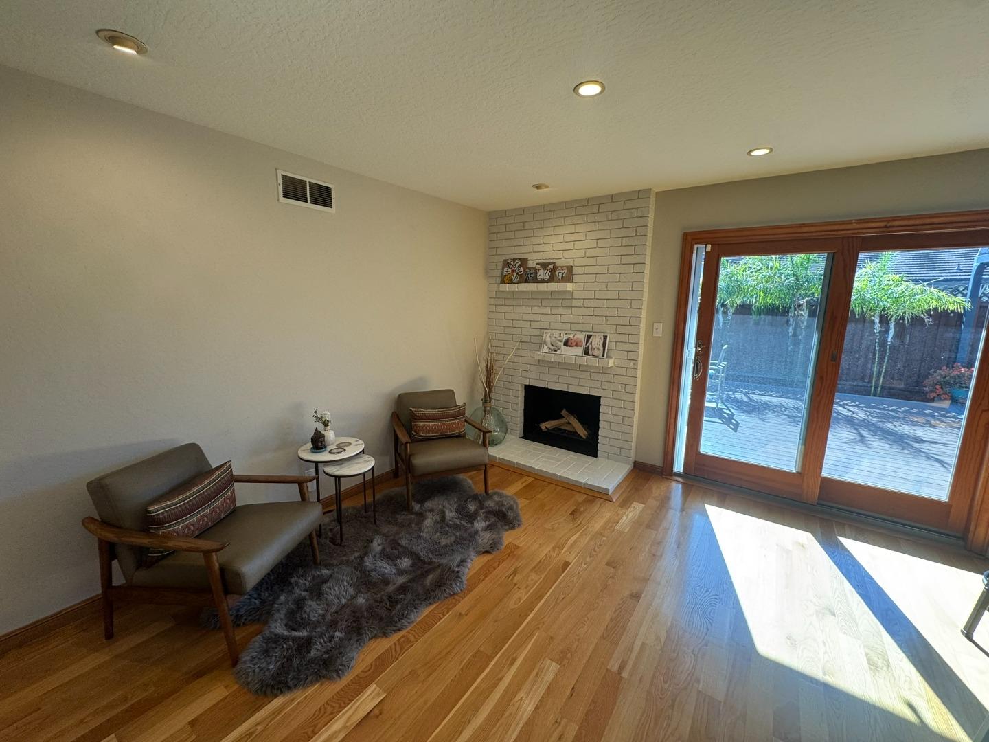 919 Marlin Avenue
