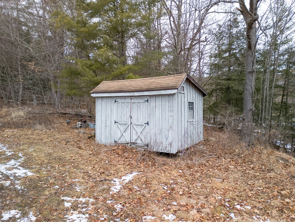 9075 State Line Road