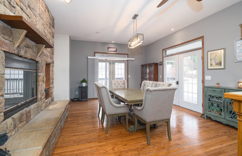 252 Hills Creek Road