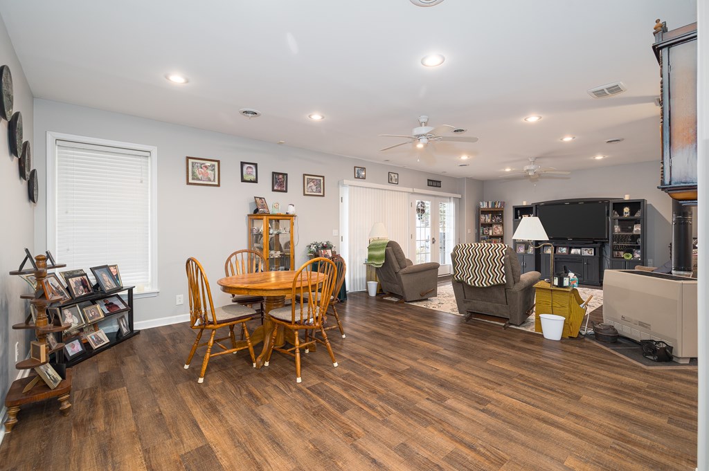 252 Hills Creek Road