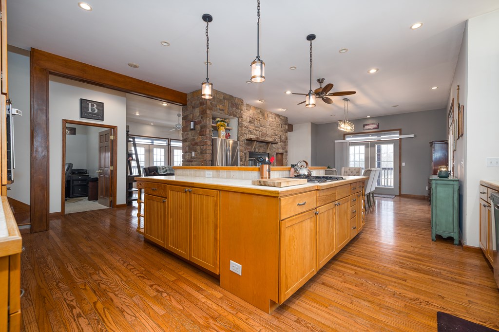 252 Hills Creek Road