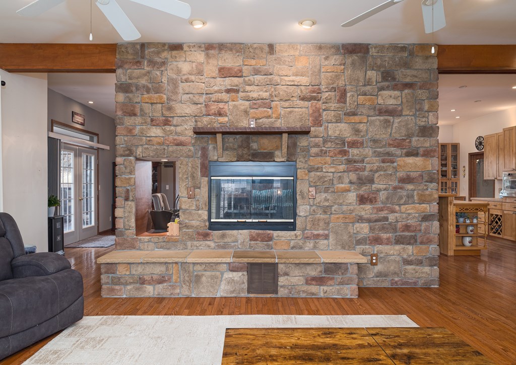252 Hills Creek Road