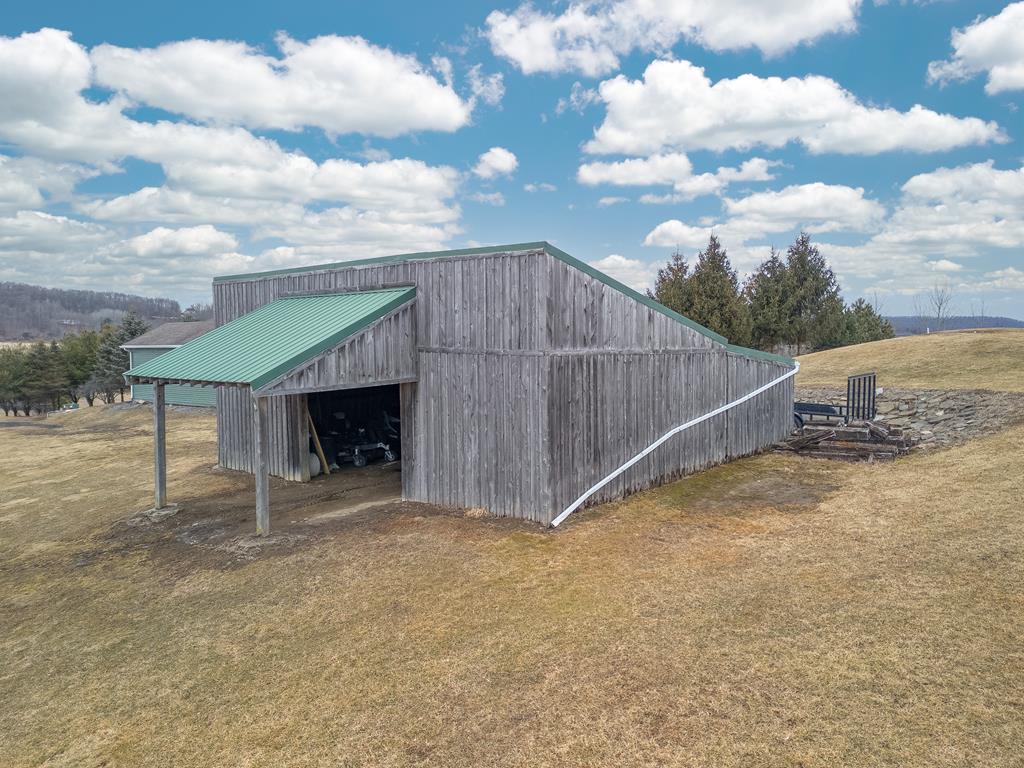 252 Hills Creek Road