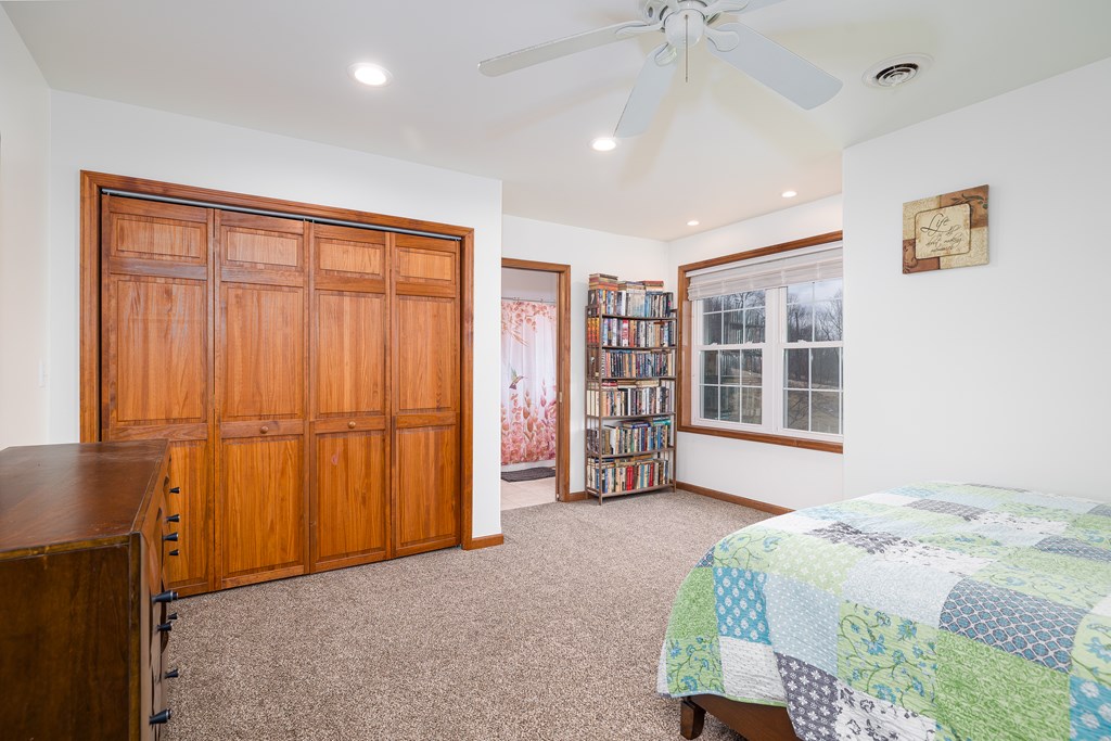 252 Hills Creek Road