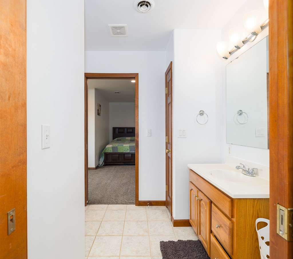 252 Hills Creek Road