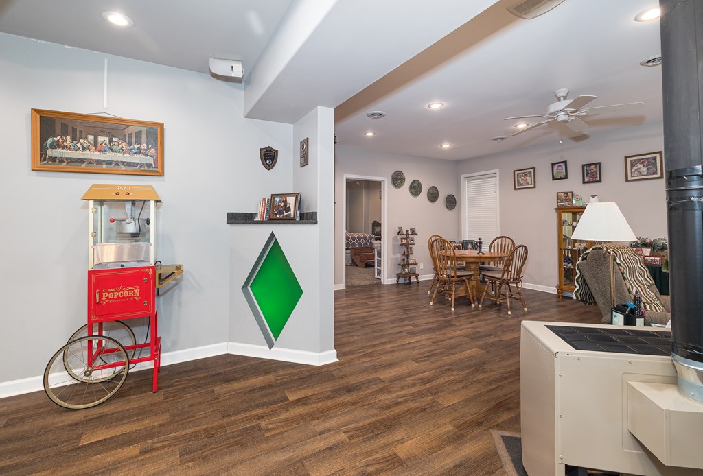 252 Hills Creek Road