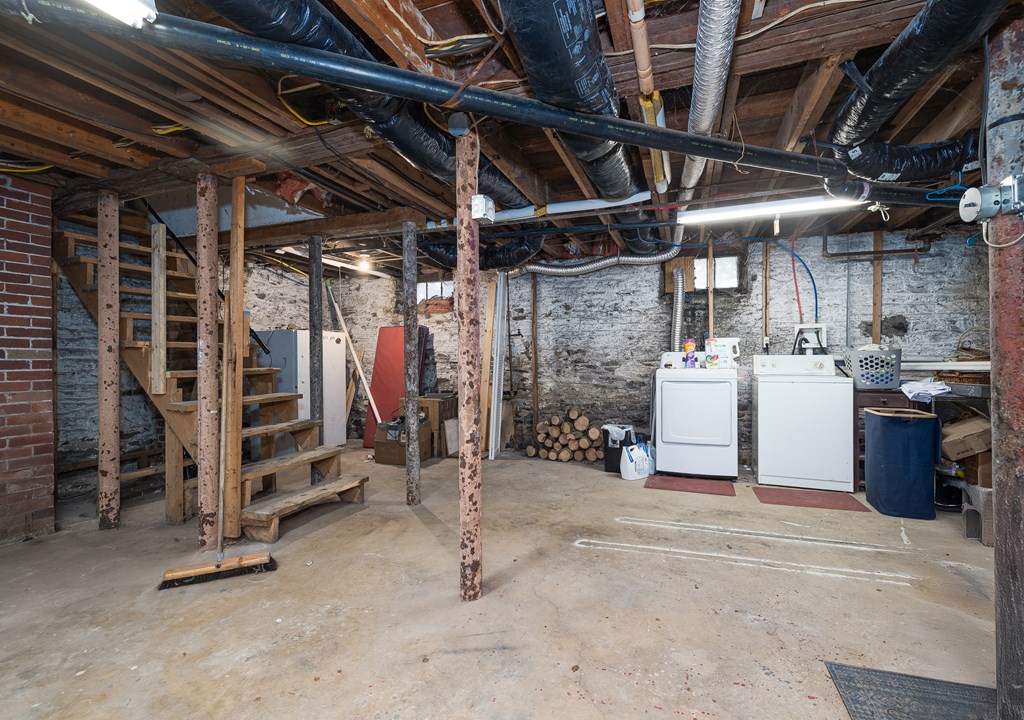 50 Lycoming St