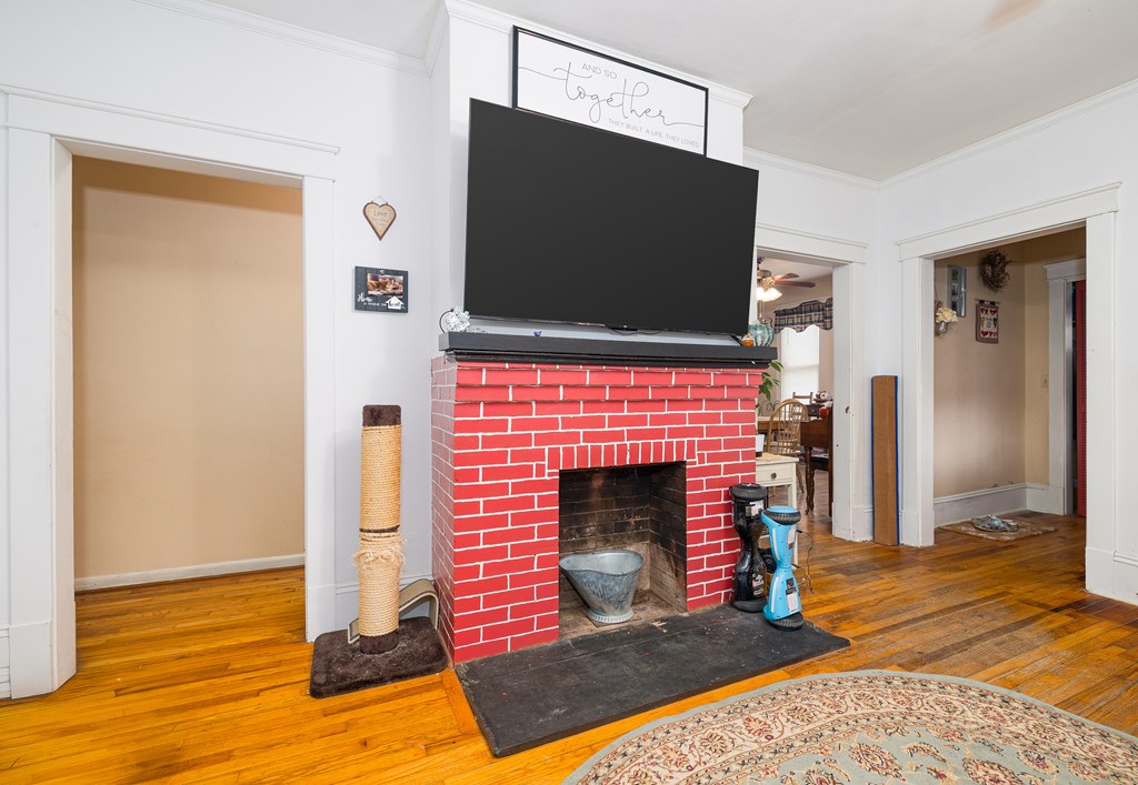 50 Lycoming St