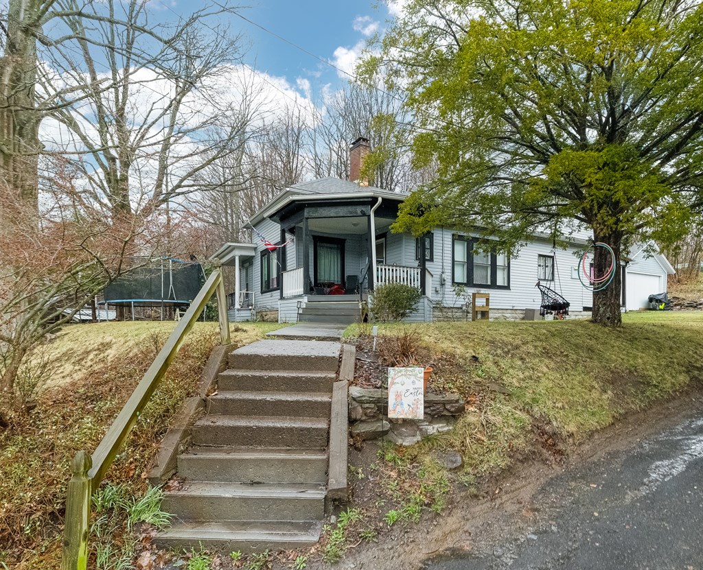 50 Lycoming St