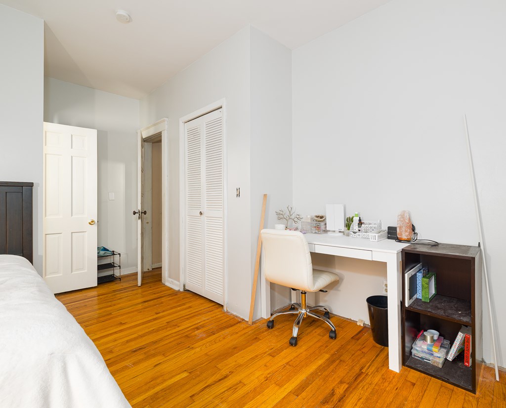 50 Lycoming St