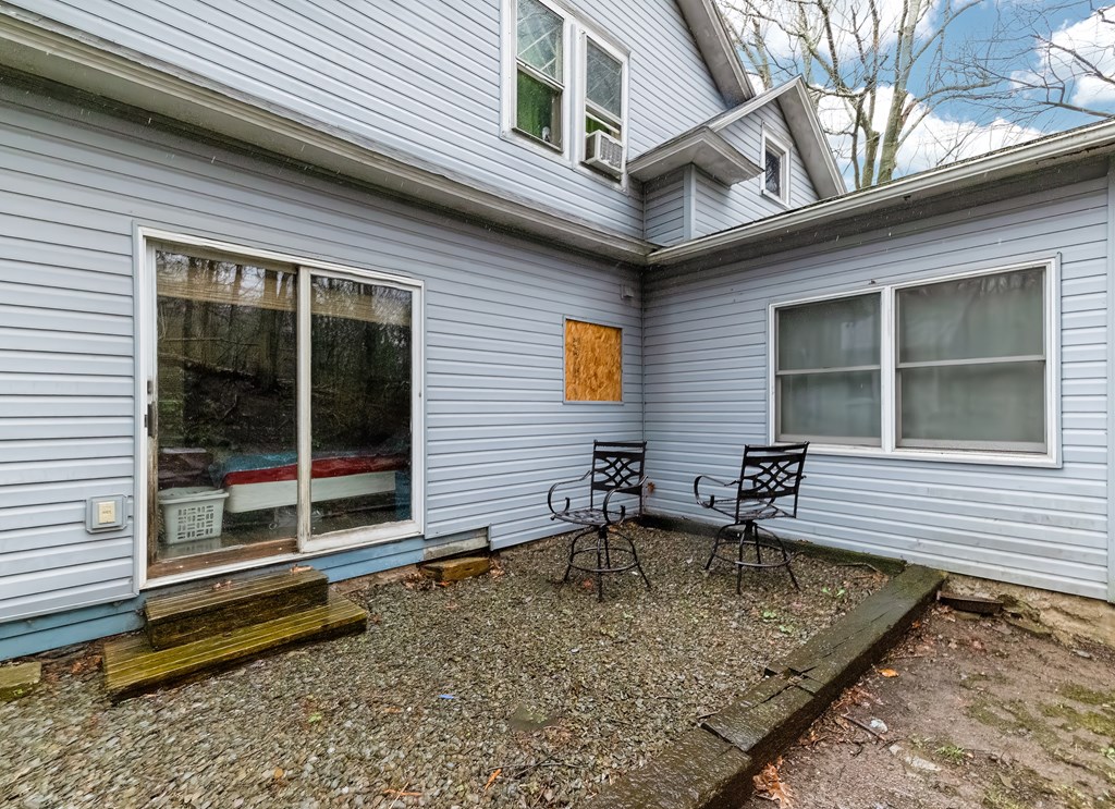 50 Lycoming St