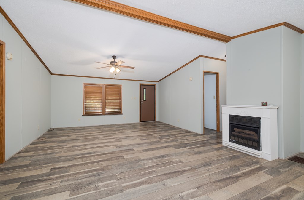 76 Pleasant Drive