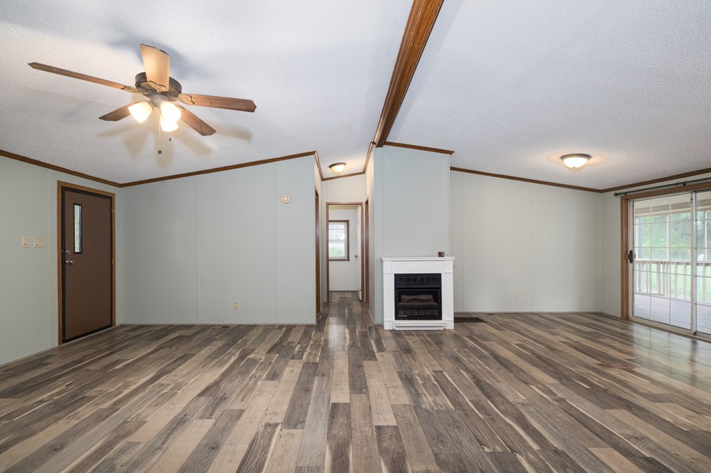 76 Pleasant Drive