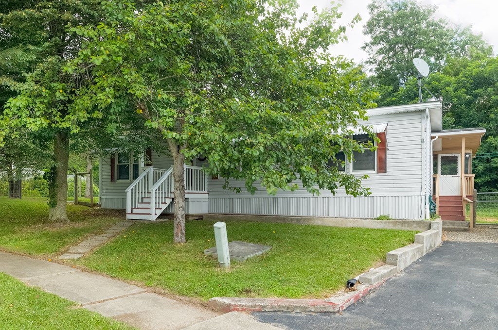76 Pleasant Drive