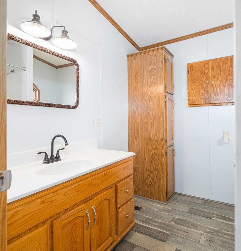 76 Pleasant Drive