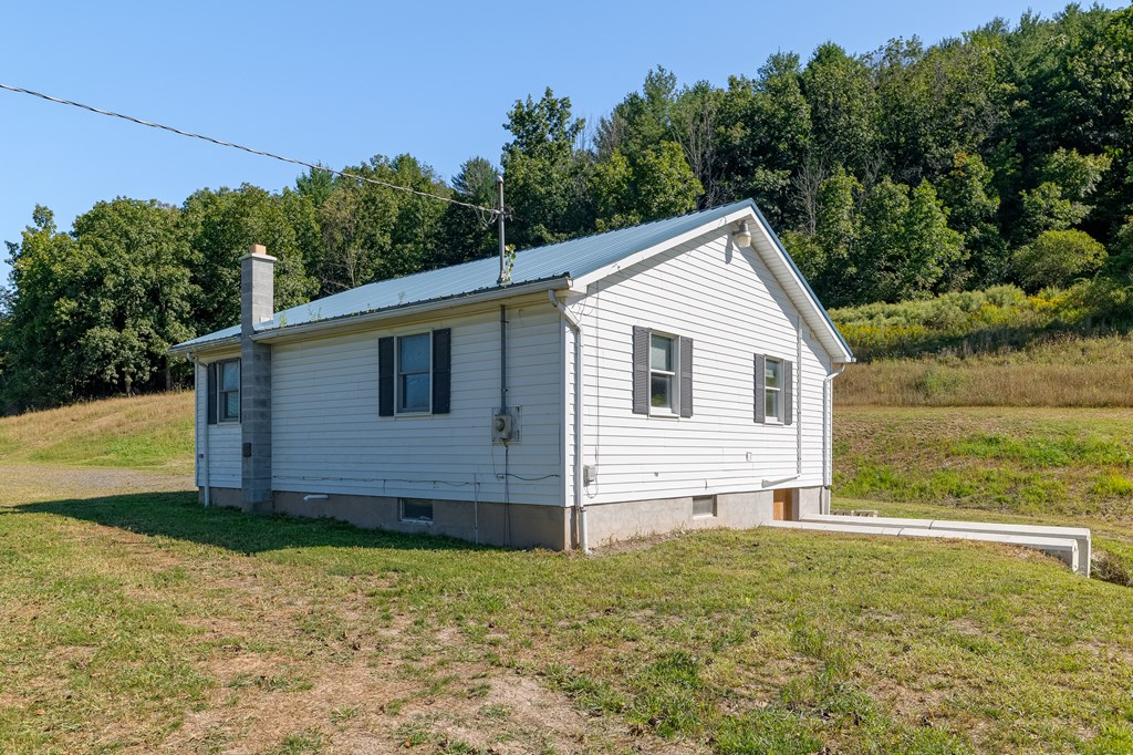 20 Mutton Hill Road