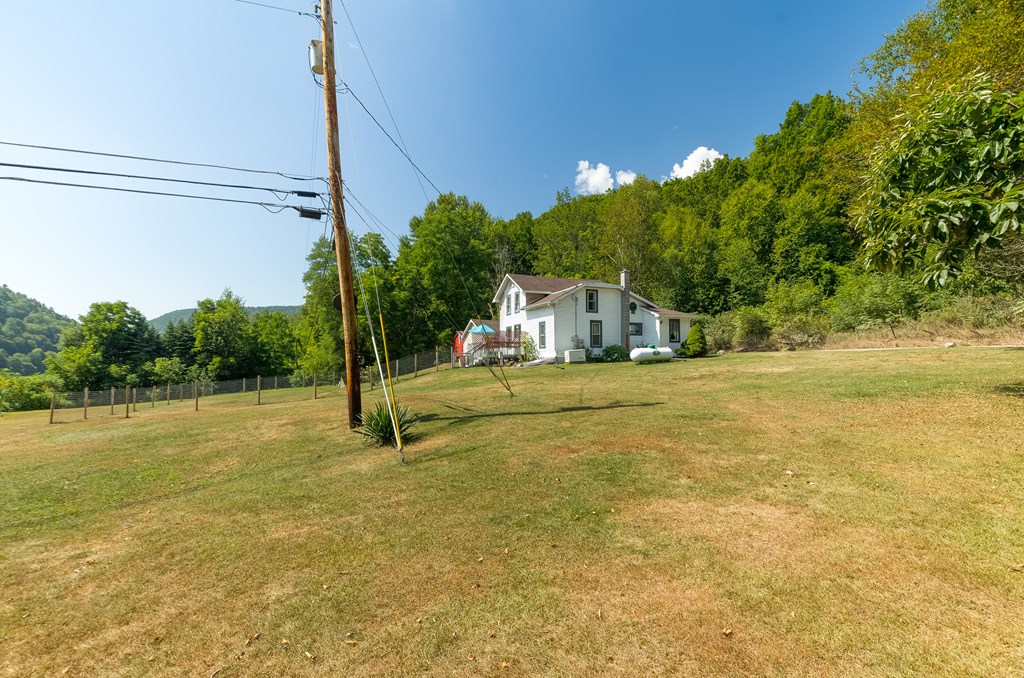 836 Burton Hill Road