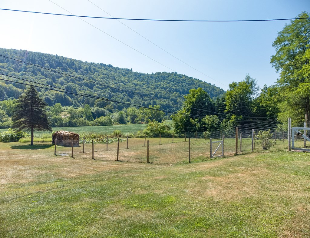 836 Burton Hill Road