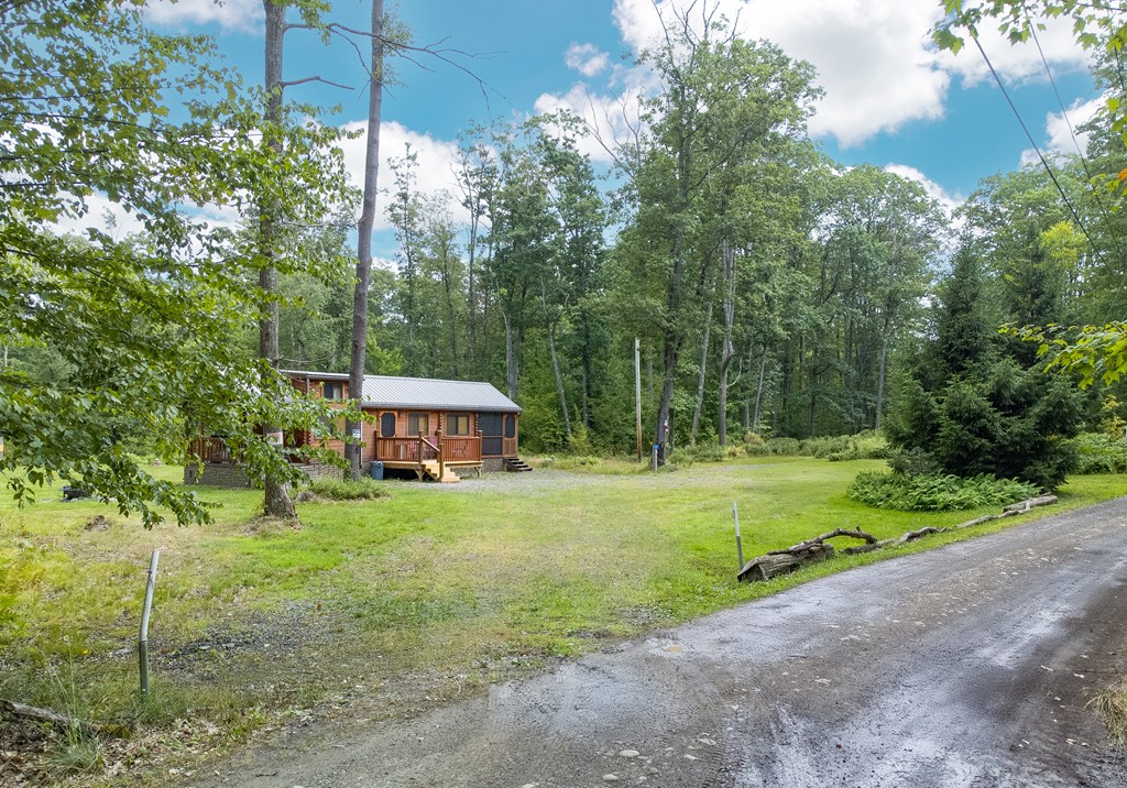 647 Laurel Crest Road