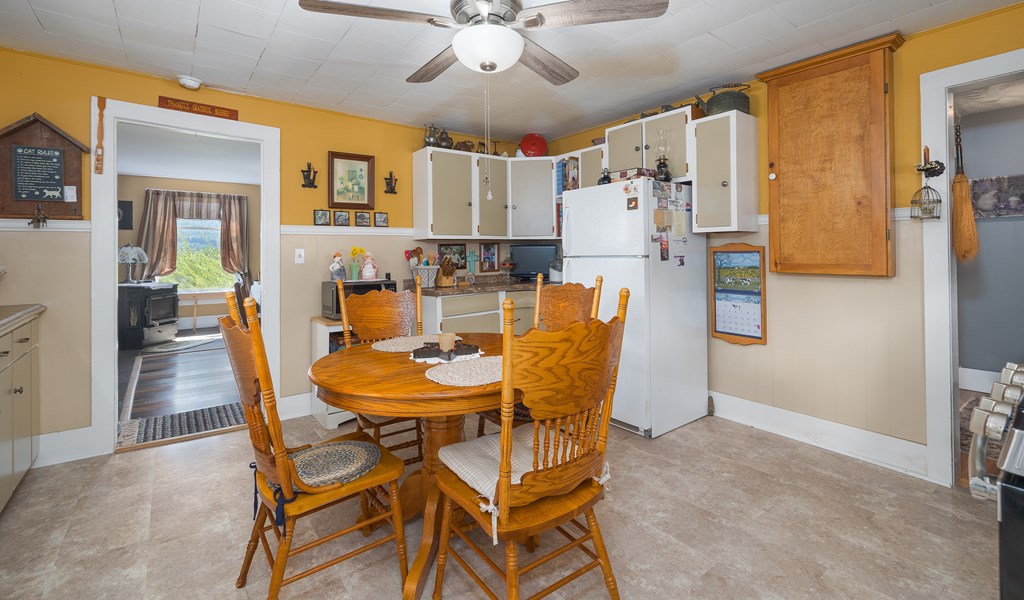 1683 Bliss Road