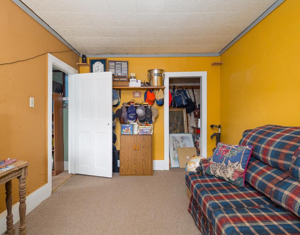 1683 Bliss Road