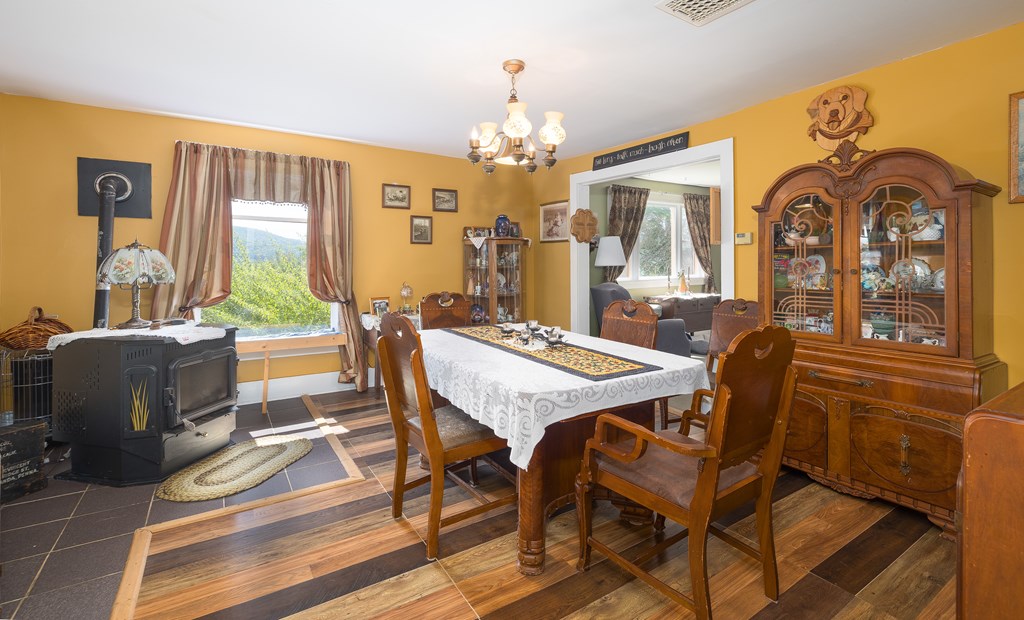 1683 Bliss Road