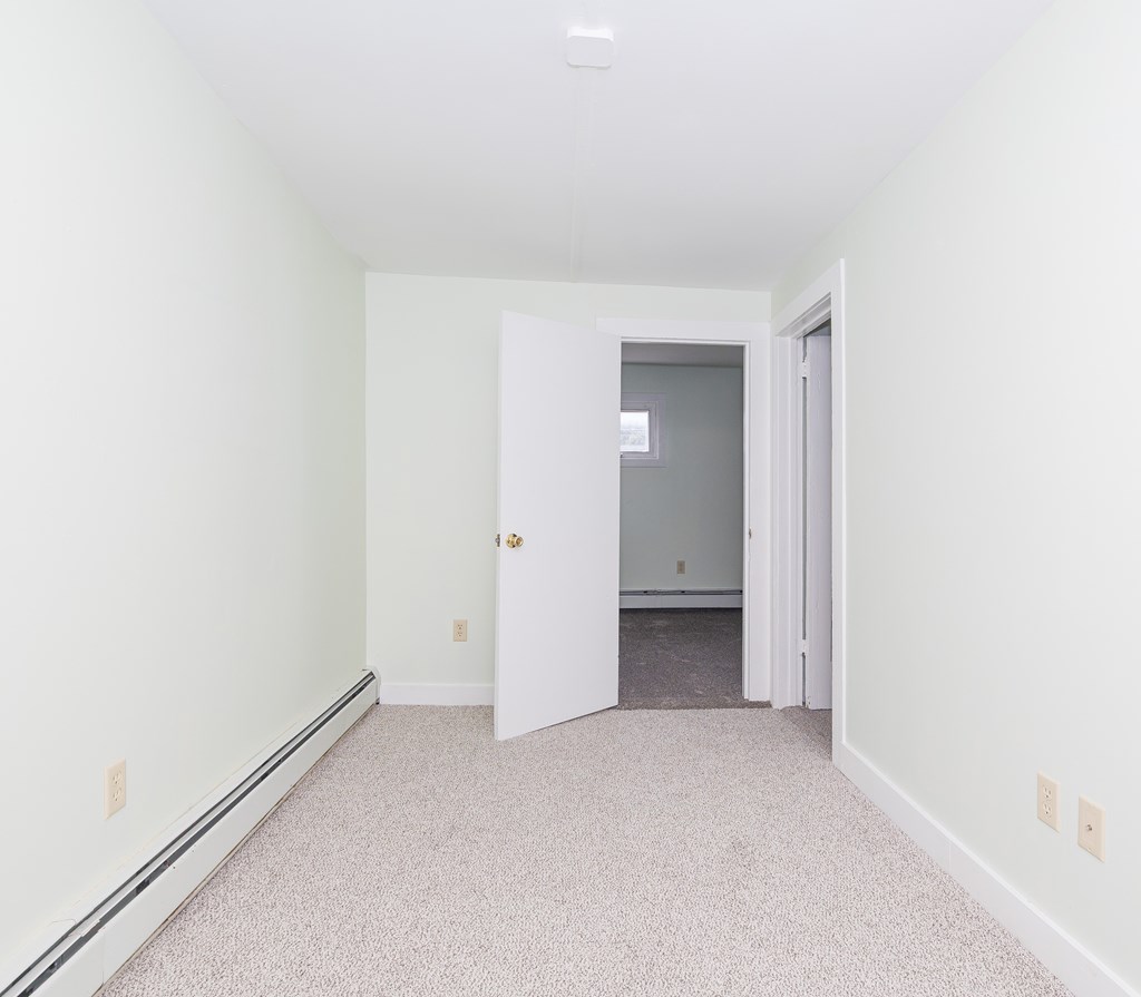 5337 Main St