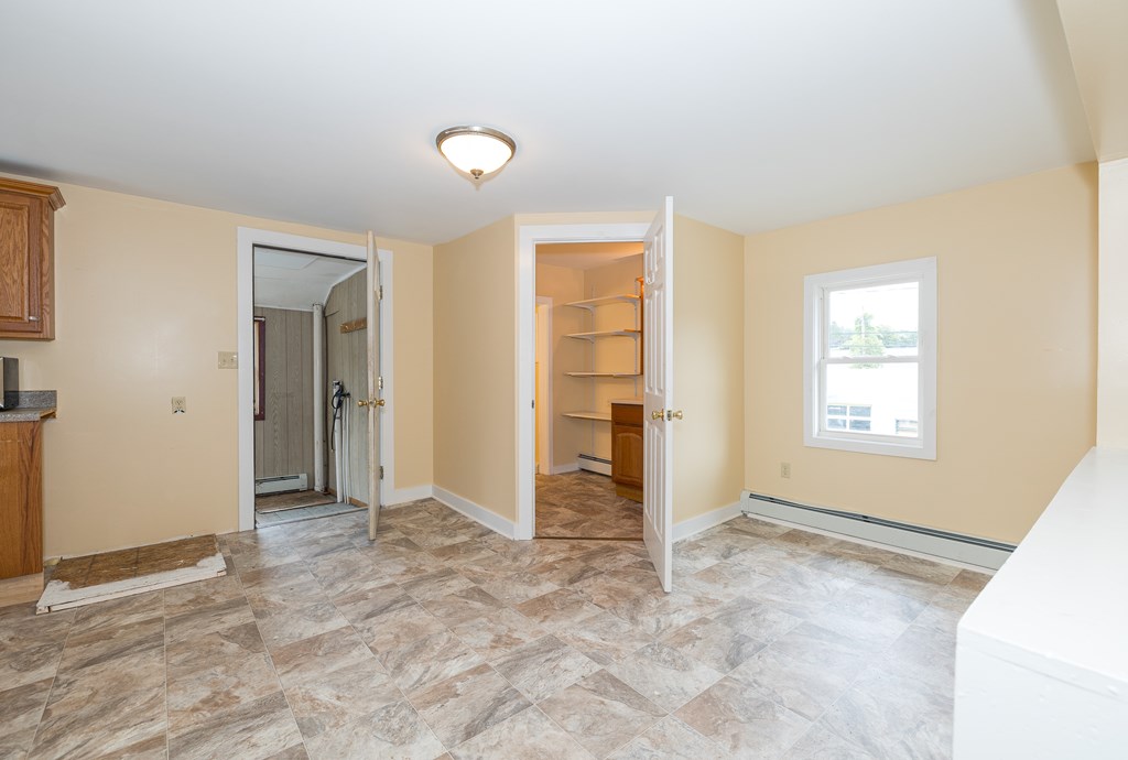 5337 Main St